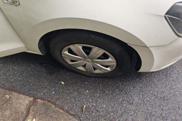 Volkswagen Jetta 2013, 134000 км, за 4039 USD