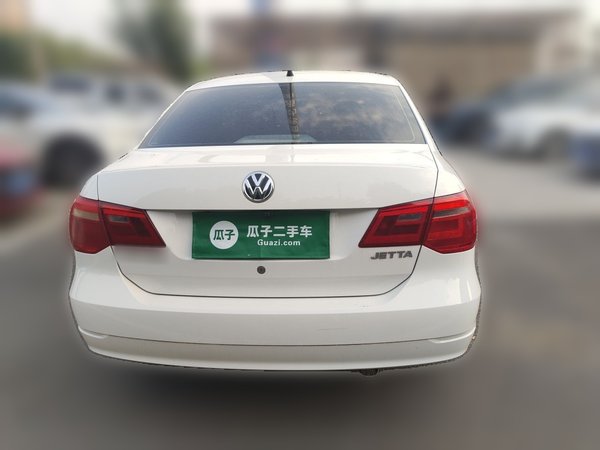 Volkswagen Jetta 2013, 193700 км, за 2793 USD