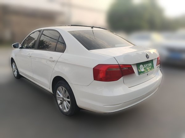 Volkswagen Jetta 2013, 193700 км, за 2793 USD