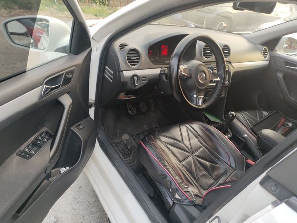 Volkswagen Jetta 2013, 193700 км, за 2793 USD - фото 17