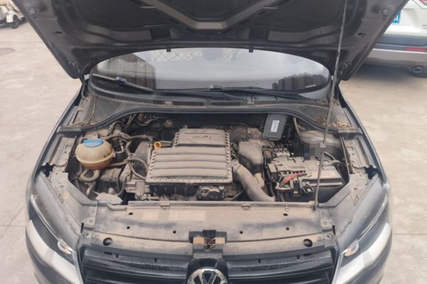 Volkswagen Jetta 2015, 44700 км, за 5548 USD - фото 19