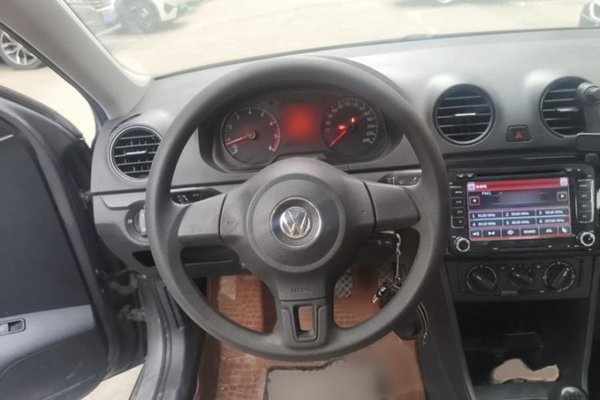 Volkswagen Jetta 2015, 44700 км, за 5548 USD - фото 18