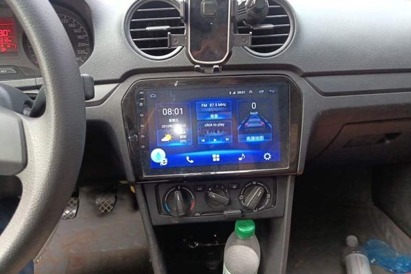 Volkswagen Jetta 2015, 26300 км, за 3669 USD - фото 14