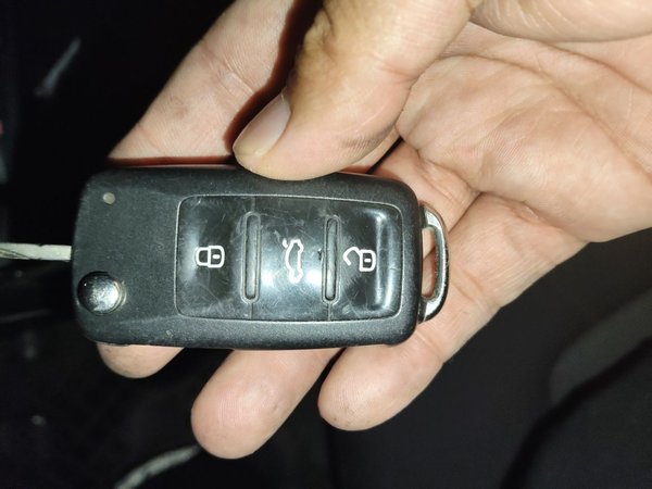 Volkswagen Jetta 2015, 86300 км, за 3271 USD - фото 9