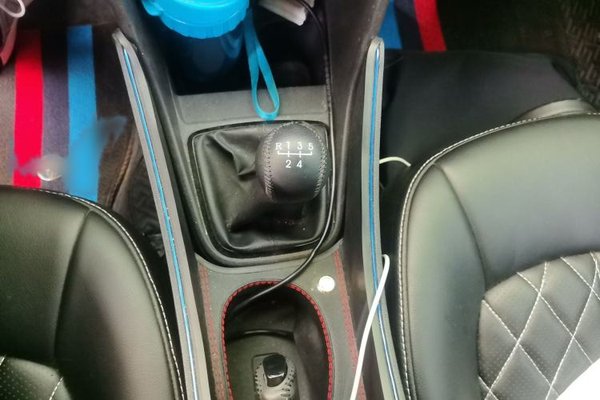 Volkswagen Jetta 2015, 94900 км, за 5308 USD - фото 20