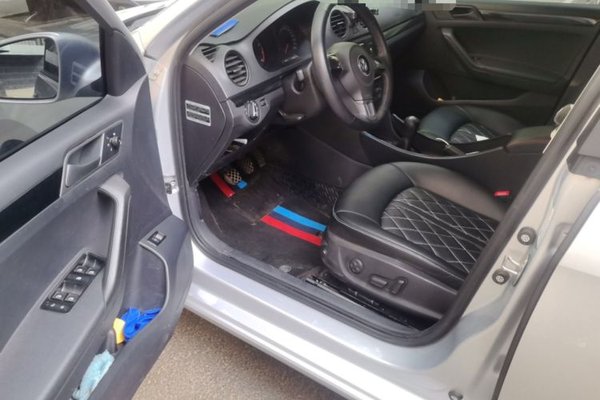 Volkswagen Jetta 2015, 94900 км, за 5308 USD - фото 26