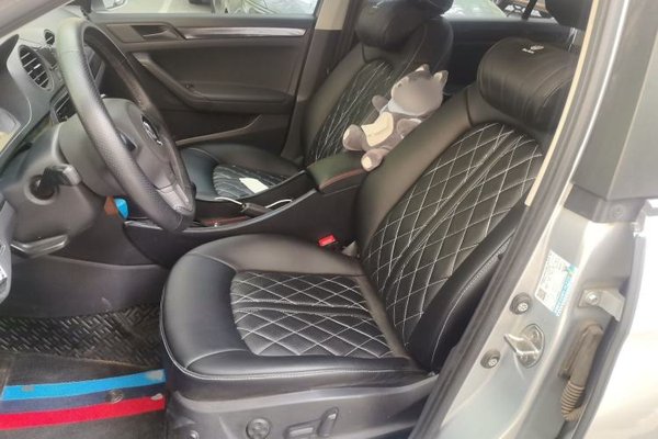 Volkswagen Jetta 2015, 94900 км, за 5308 USD - фото 21
