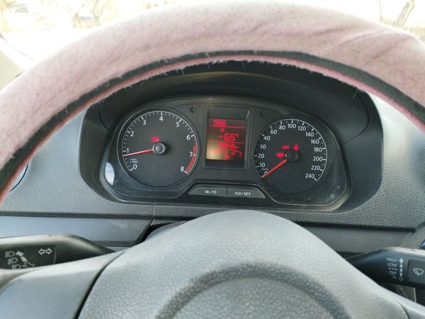 Volkswagen Jetta 2015, 93800 км, за 4946 USD - фото 12