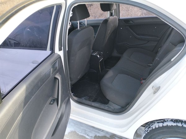 Volkswagen Jetta 2015, 93800 км, за 4946 USD - фото 18