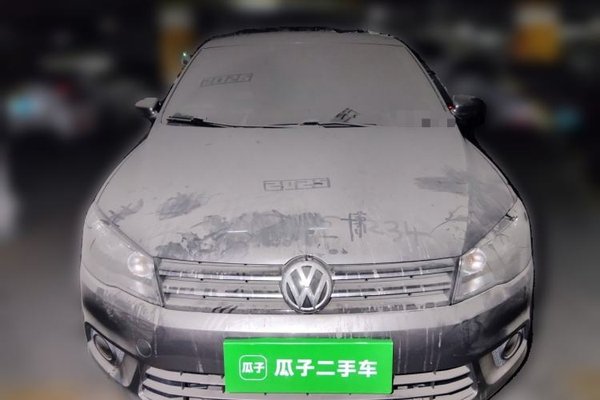 Volkswagen Jetta 2015, 46800 км, за 5016 USD