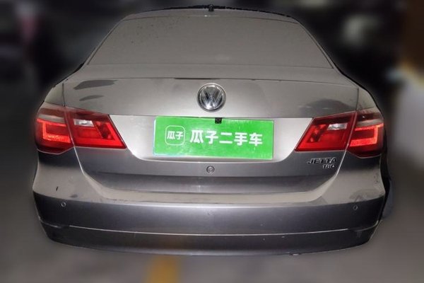 Volkswagen Jetta 2015, 46800 км, за 5016 USD
