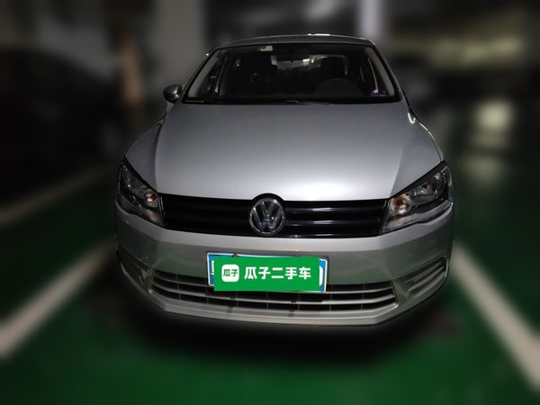 Volkswagen Jetta 2015, 96800 км, за 3364 USD
