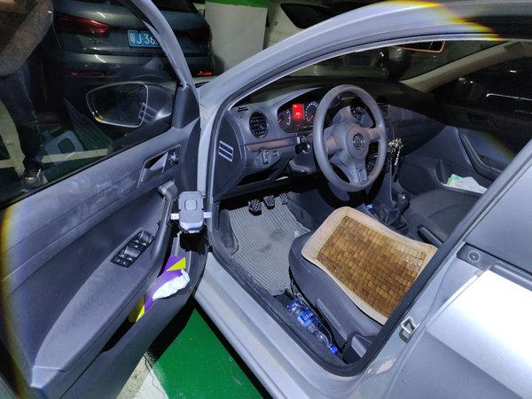 Volkswagen Jetta 2015, 96800 км, за 3364 USD - фото 17