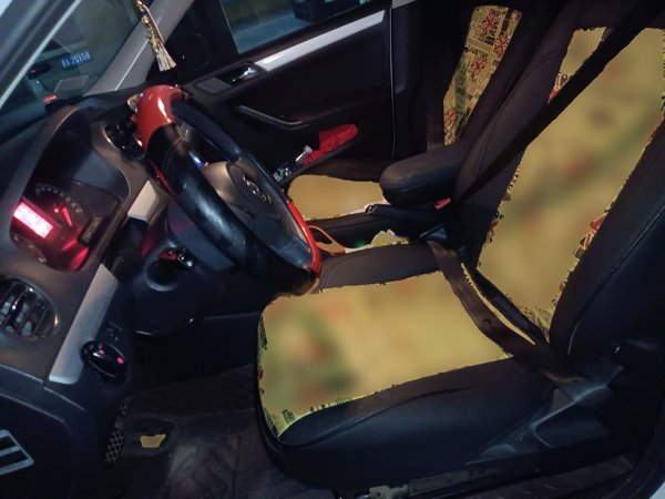 Volkswagen Jetta 2015, 153300 км, за 4060 USD - фото 16