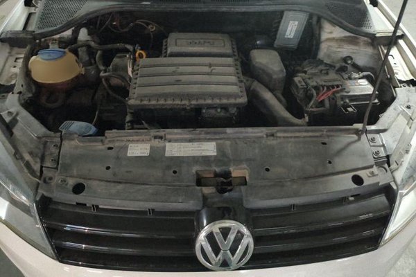 Volkswagen Jetta 2015, 63100 км, за 4826 USD - фото 17