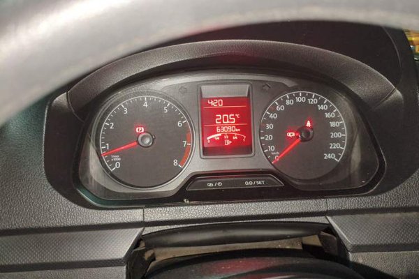 Volkswagen Jetta 2015, 63100 км, за 4826 USD - фото 8