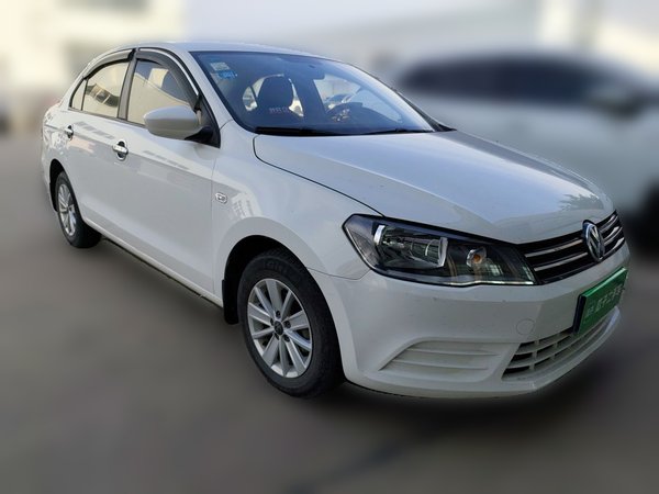 Volkswagen Jetta 2015, 67900 км, за 4294 USD