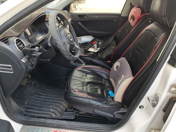 Volkswagen Jetta 2015, 67900 км, за 4294 USD - фото 16