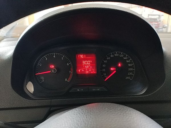 Volkswagen Jetta 2015, 71700 км, за 4522 USD - фото 15