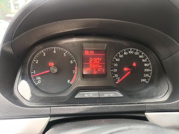 Volkswagen Jetta 2015, 83699 км, за 4652 USD - фото 15