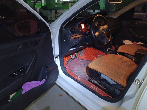 Volkswagen Jetta 2015, 85399 км, за 3866 USD - фото 17