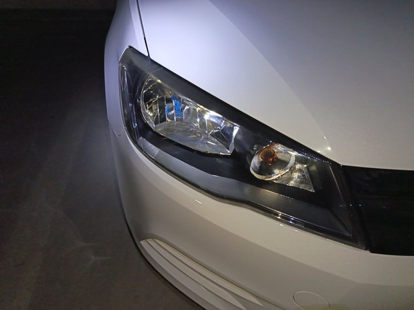 Volkswagen Jetta · 2015 год