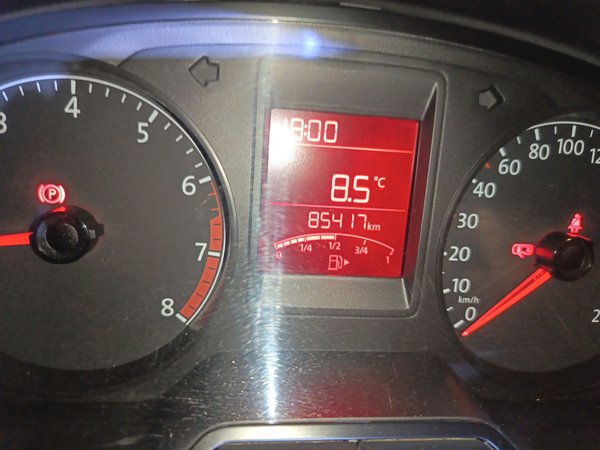 Volkswagen Jetta 2015, 85399 км, за 3866 USD - фото 13