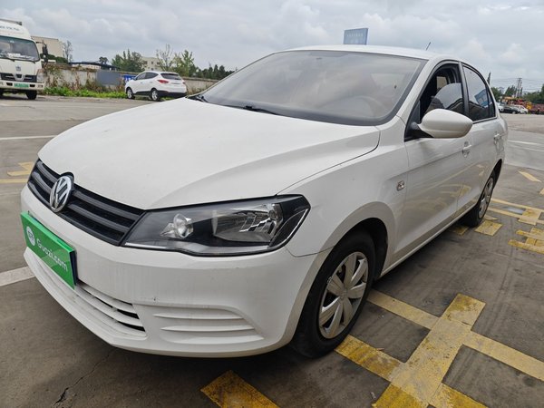 Volkswagen Jetta 2015 Value Edition 1.6L Manual Fashionable Style