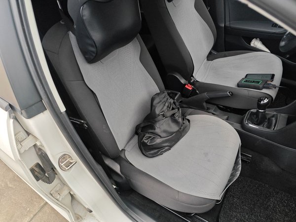 Volkswagen Jetta 2015, 89000 км, за 4549 USD - фото 23