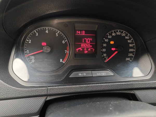 Volkswagen Jetta 2015, 89000 км, за 4549 USD - фото 15