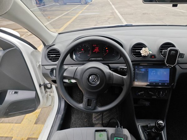 Volkswagen Jetta 2015, 89000 км, за 4549 USD - фото 14