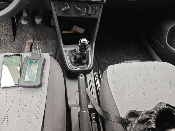 Volkswagen Jetta 2015, 89000 км, за 4549 USD - фото 17