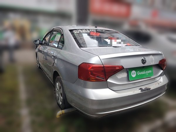 Volkswagen Jetta 2017, 105700 км, за 3362 USD