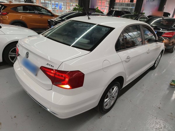 Volkswagen Jetta 2017, 163100 км, за 5184 USD - фото 6