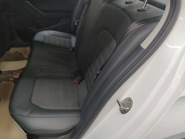 Volkswagen Jetta 2017, 163100 км, за 5184 USD - фото 20