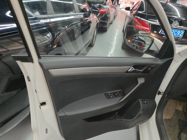 Volkswagen Jetta 2017, 163100 км, за 5184 USD - фото 26