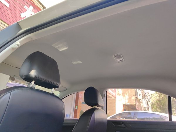 Volkswagen Jetta 2017, 69200 км, за 3848 USD - фото 19