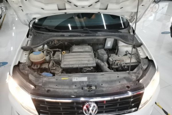 Volkswagen Jetta 2017, 77600 км, за 5655 USD - фото 24
