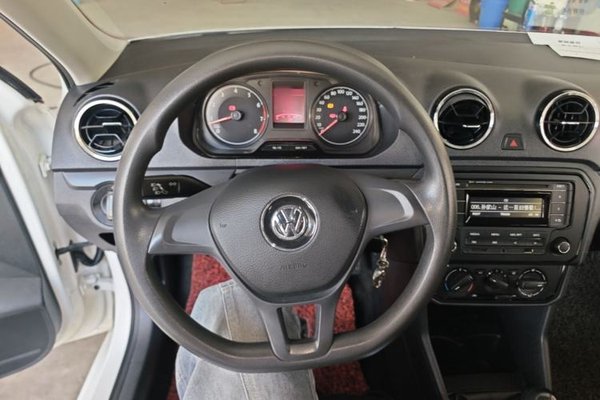 Volkswagen Jetta 2017, 83500 км, за 5480 USD - фото 13