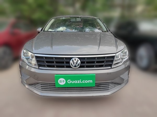 Volkswagen Jetta 2017, 39200 км, за 6558 USD