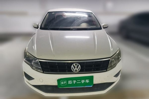 Volkswagen Jetta 2017, 127500 км, за 5911 USD