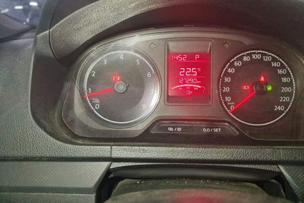 Volkswagen Jetta 2017, 127500 км, за 5911 USD - фото 9