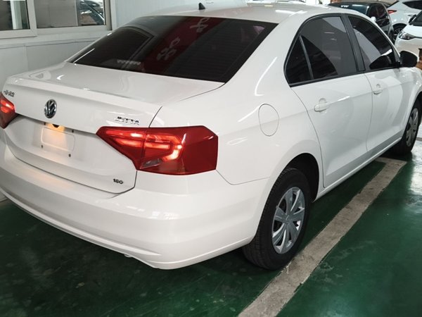 Volkswagen Jetta 2017, 63000 км, за 6547 USD - фото 6