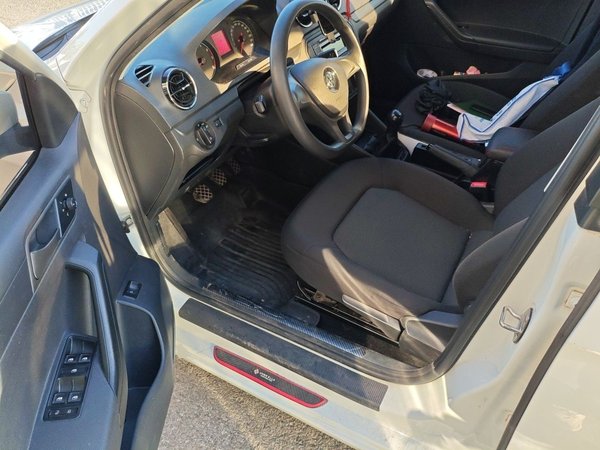 Volkswagen Jetta 2017, 97100 км, за 3792 USD - фото 17