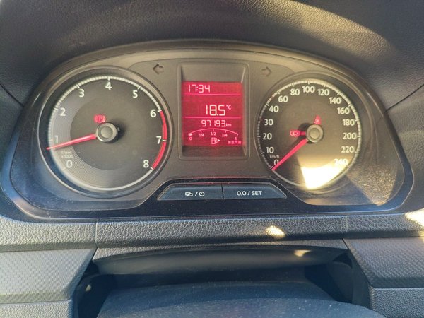Volkswagen Jetta 2017, 97100 км, за 3792 USD - фото 12