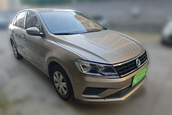 Volkswagen Jetta 2017, 111900 км, за 4635 USD