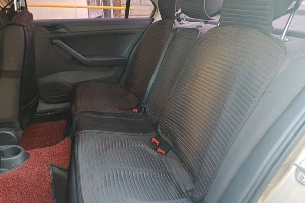 Volkswagen Jetta 2017, 111900 км, за 4635 USD - фото 17
