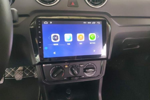 Volkswagen Jetta 2019, 29200 км, за 5557 USD - фото 14