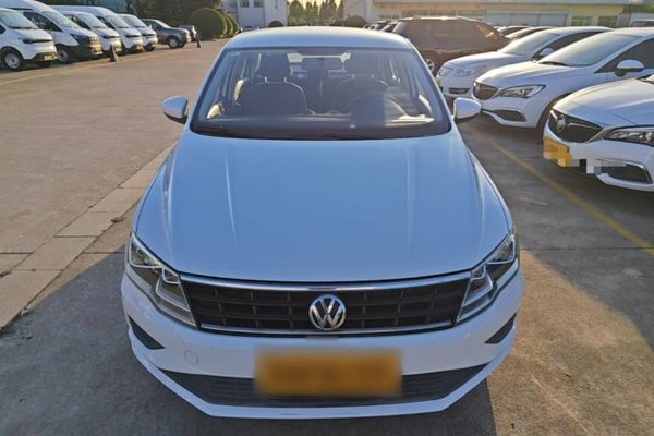 Volkswagen Jetta 2019, 5100 км, за 6266 USD