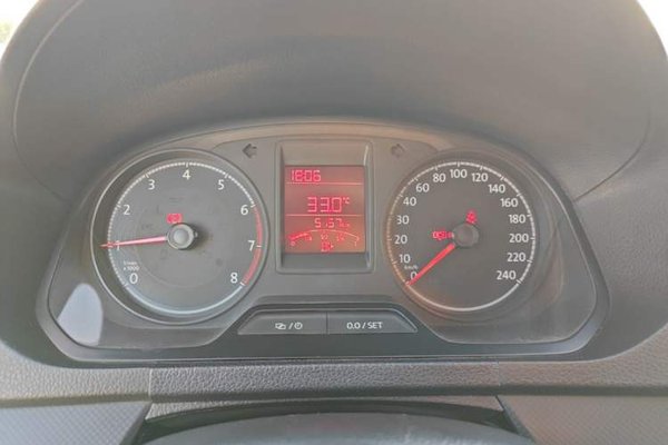 Volkswagen Jetta 2019, 5100 км, за 6266 USD - фото 14